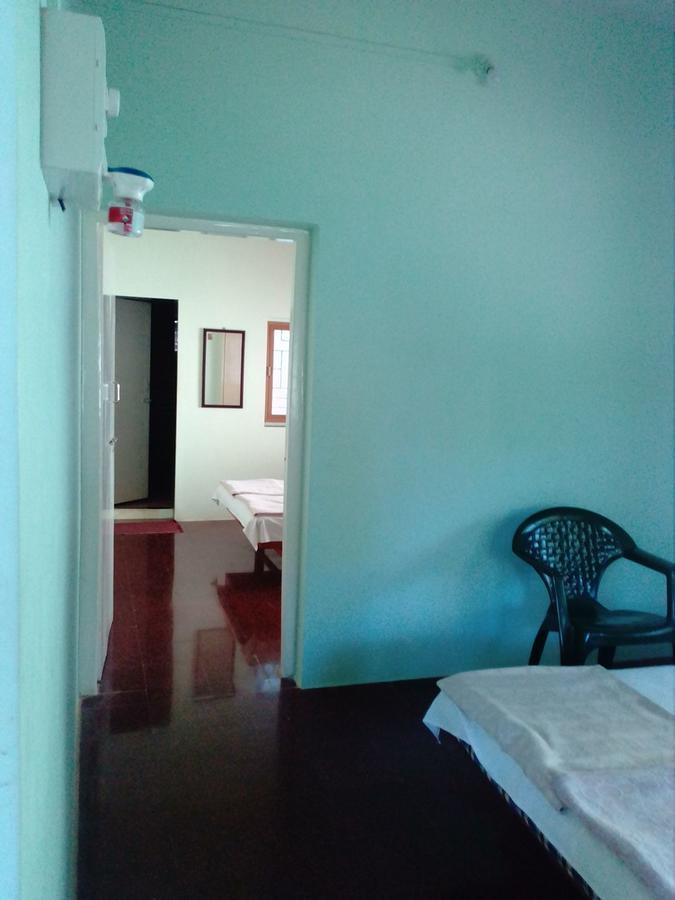 Hotel Anjali Lodge Mālvan מראה חיצוני תמונה