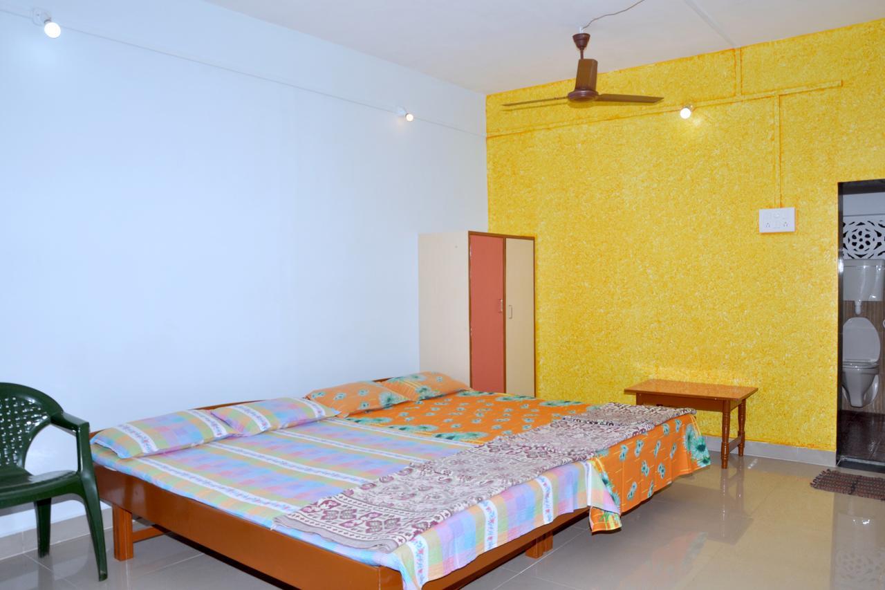 Hotel Anjali Lodge Mālvan מראה חיצוני תמונה